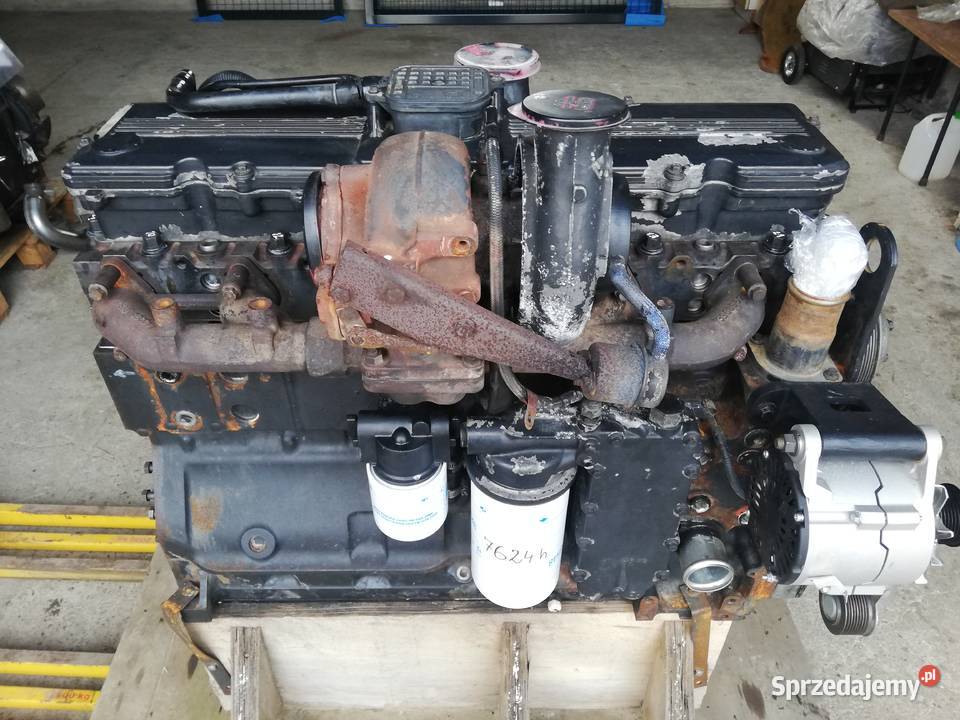 Silnik Cummins 83 6TAA8304 Case 280 Holland Nowy Las