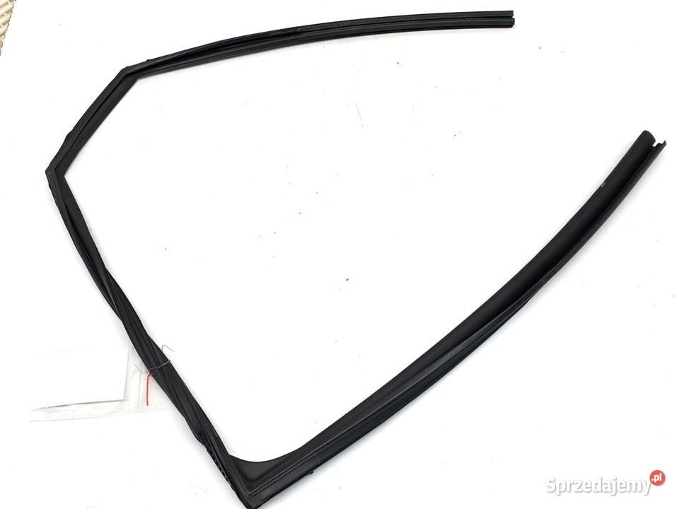 USZCZELKA SZYBY DRZWI TYŁ LEWA LEXUS LBX