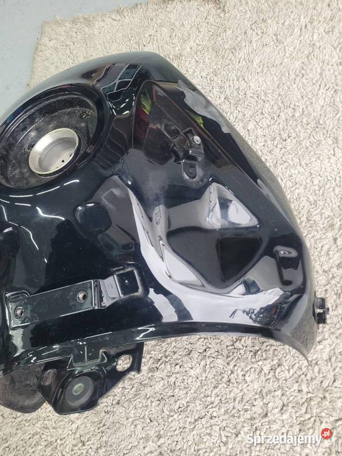 Suzuki GSX 8 R GSX8R 24 OEM ZBIORNIK PALIWA BAK wielkopolskie