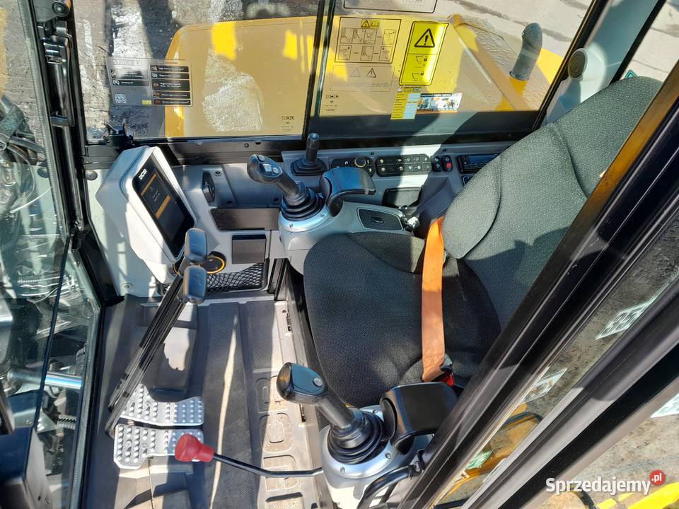 JCB 86C2 2021R KOPARKA GĄSIENICOWA 86C1 85Z1 CAT Krotoszyn sprzedam