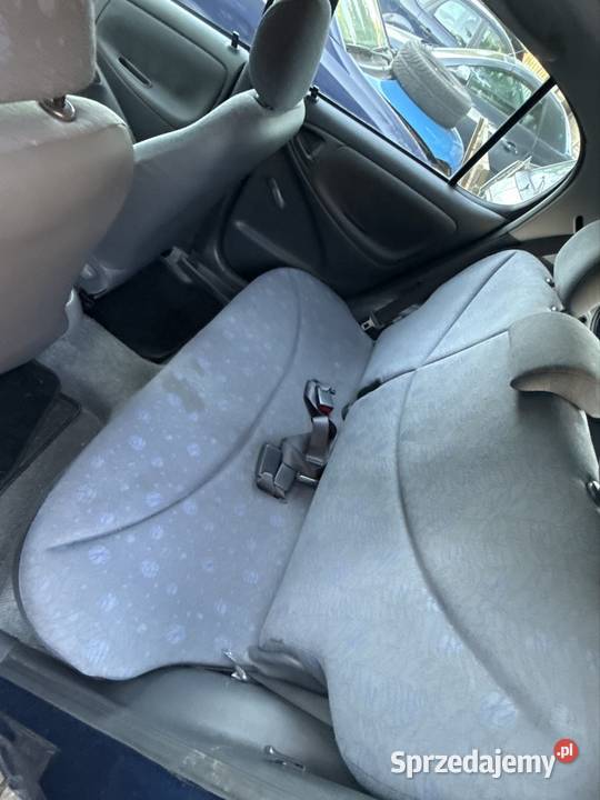 Siedzenie Kanapa Komplet Toyota Yaris I 9905 wielkopolskie Ostrów Wielkopolski