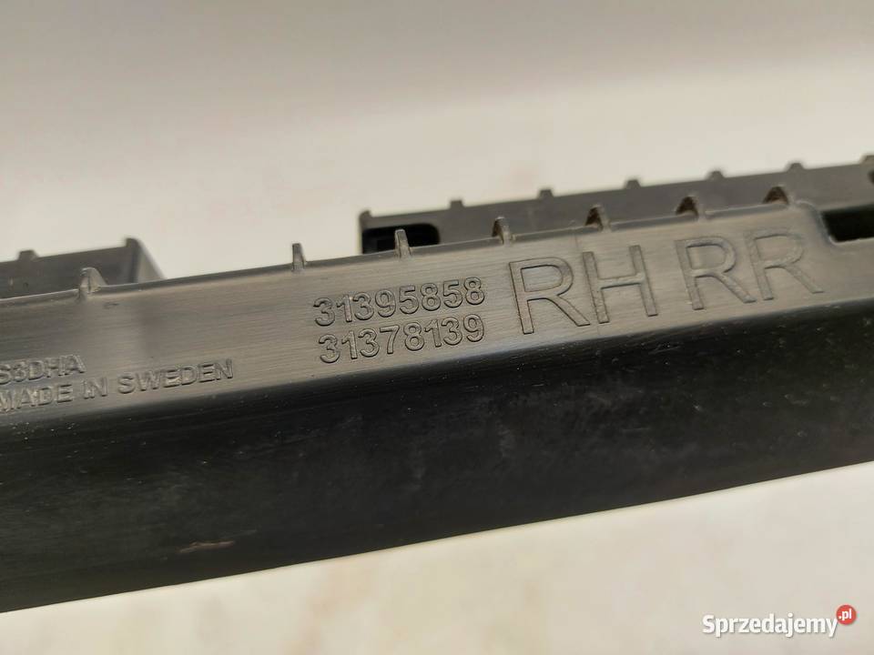 VOLVO XC90 II D5 Mocowanie listwy progowej prawe sprzedam