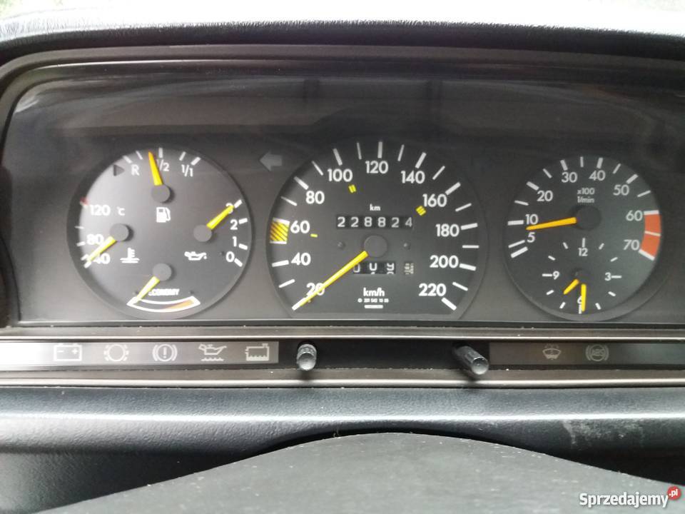 Klasyk w świetnym stanie W201 Mercedes 190 190 podkarpackie Wola Dalsza sprzedam
