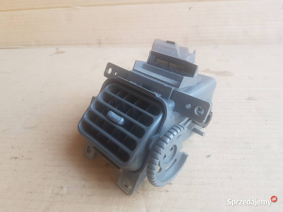 Suzuki Ignis FH 0003 kratka nawiewu ogrzewania Legnica