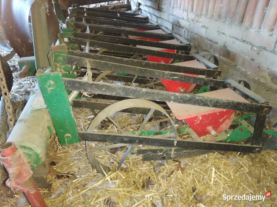 Siewnik do warzyw 6 rzędowy