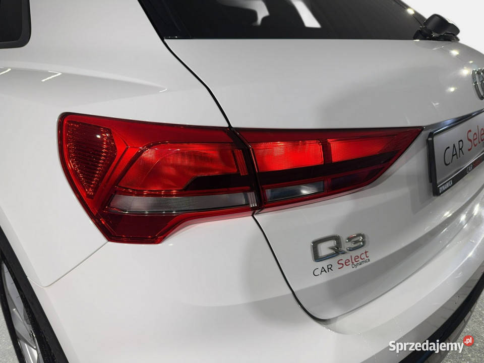 Audi Q3 VAT 23 Advanced 35TFSI mHEV 150 Stronic komputer pokładowy