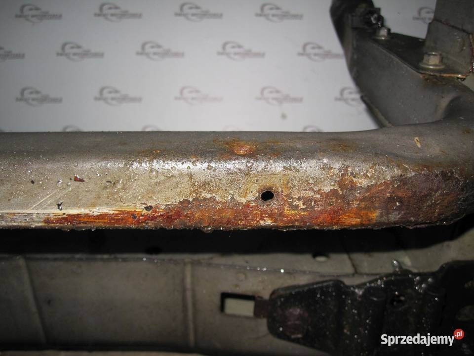 JEEP CHEROKEE KJ III 04r pas przód 75830448