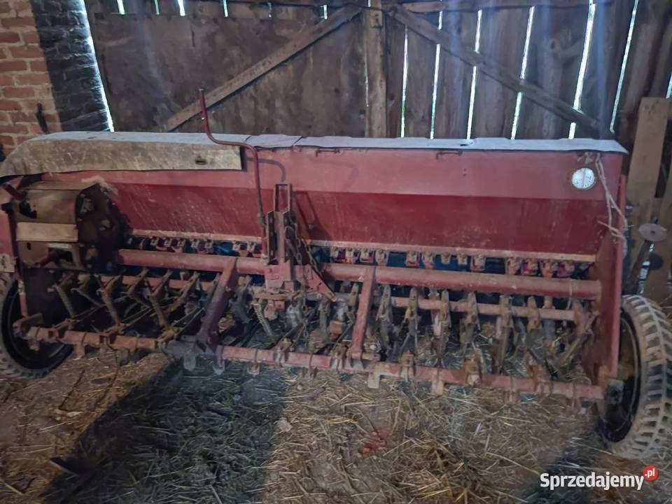 Siewnik poznaniak nieuszkodzony Brzeziczki sprzedam