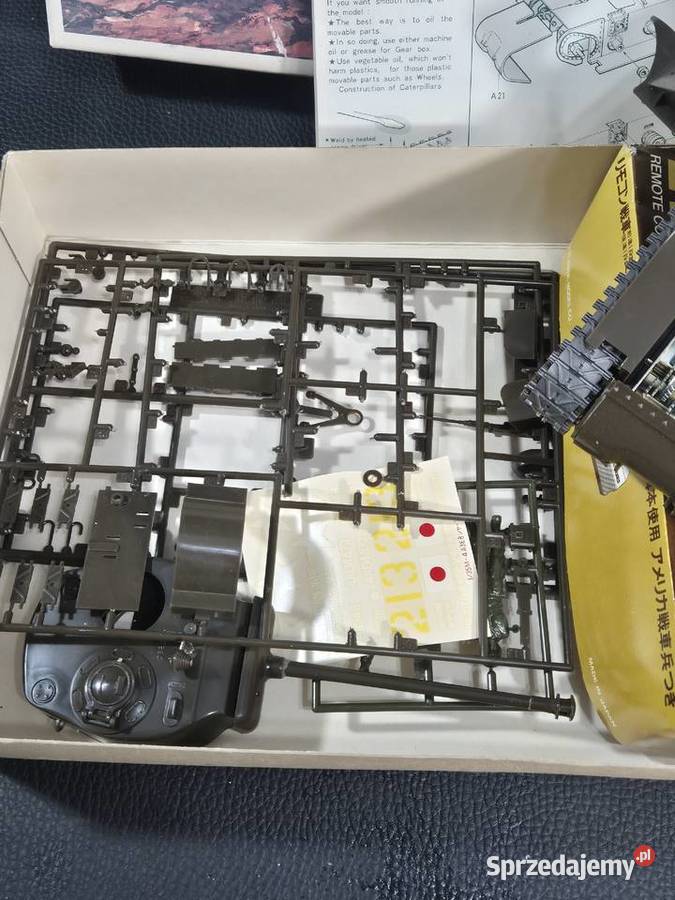 TAMMT218 Tamiya 135 M4A3E8 Sherman wycofany z Poddębice sprzedam