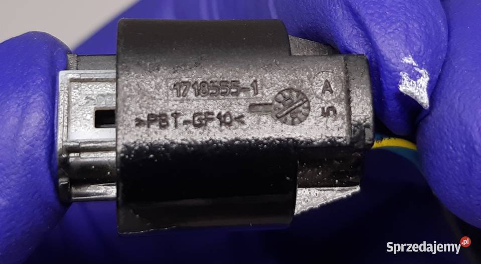 ORYGINALNA KOSTKA WTYCZKA BMW 1718555 osobowe dolnośląskie Mielęcin