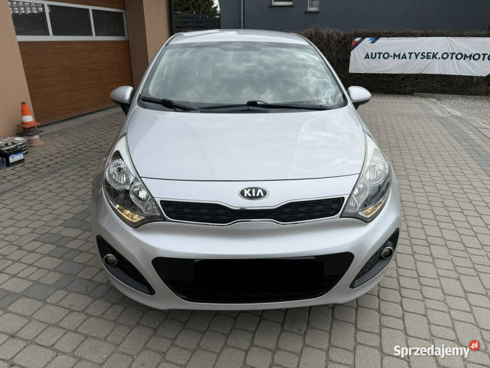 Kia Rio 12 85 Klimatronik Bluetooth III 2011 benzyna Rio Orzech sprzedam