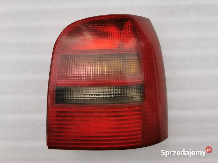 Lampa Prawy Tył Tylna Prawa Audi A4 B5 Avant Wyszków sprzedam