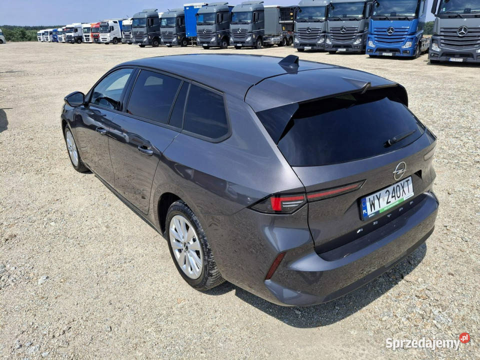 Opel Astra L 2021 4/5 Opel Komorniki