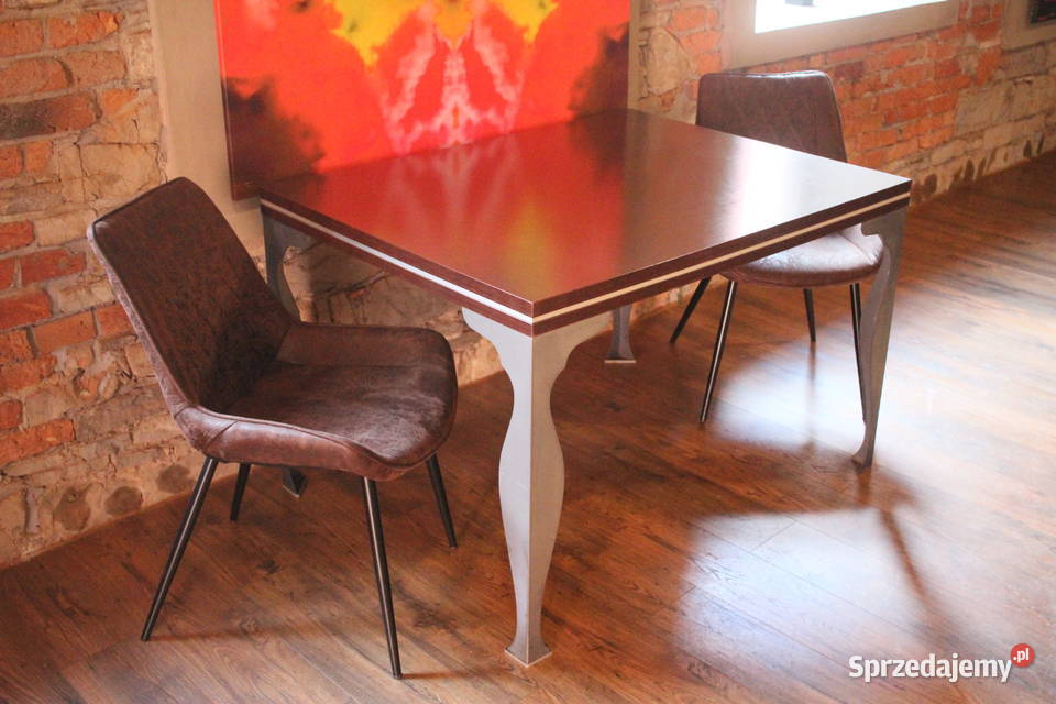 Stół komplet krzeseł WYPOSAŻENIE RESTAURACJI