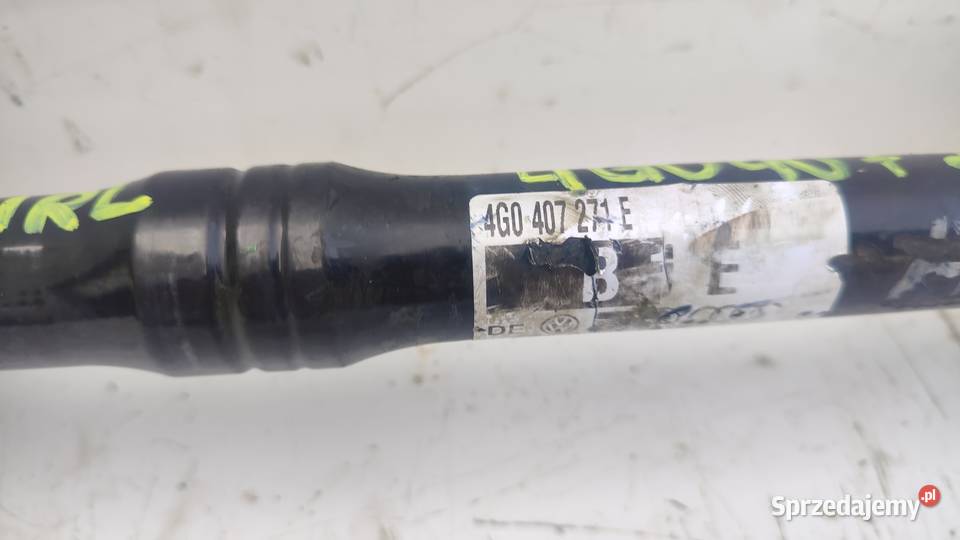 85IRLAUDI A6 C7 20 TDI 4G0407271E PÓŁOŚ LEWA osobowe Włoszczowa sprzedam