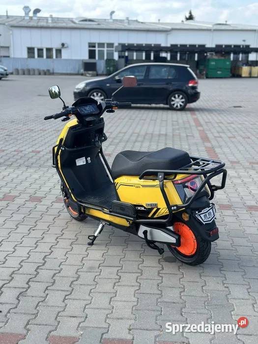 ELEKTRYCZNY skuter Bumblebee Transformers Bez Białystok sprzedam