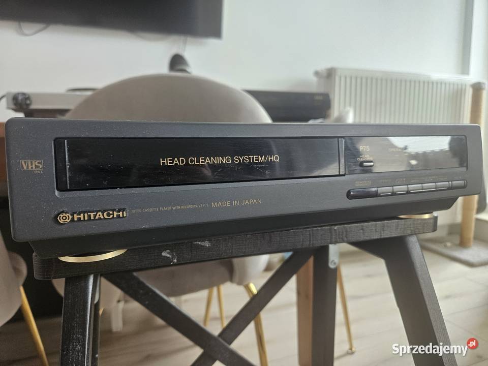 Hitachi Video Magnetowid VHS sprzedam