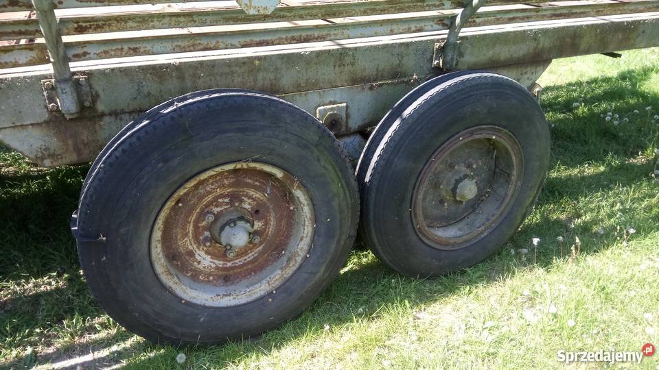 przyczepa samozbierająca tendem typ 1050 nieuszkodzony Hajnówka