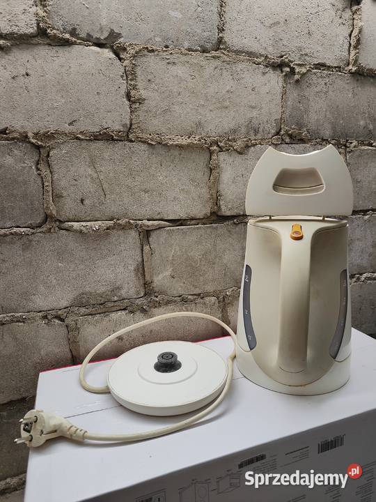 Czajnik elektryczny Tefal Justine BF 55 17 L beżowy