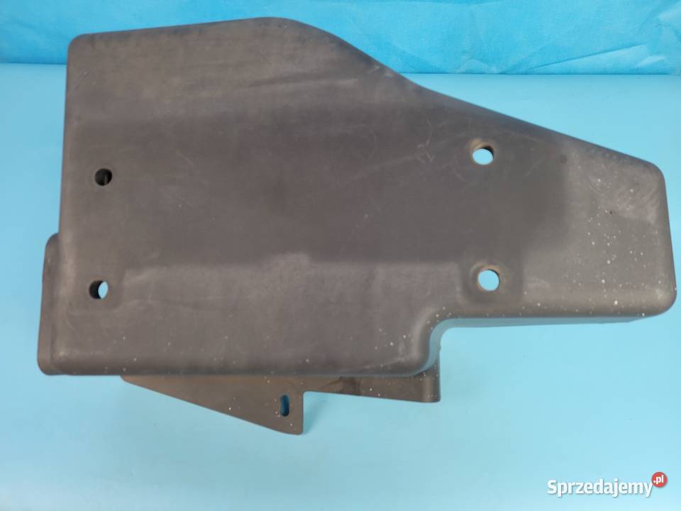 CASE IH PUMA 145 12r POKRYWA ZBIORNIKA PALIWA