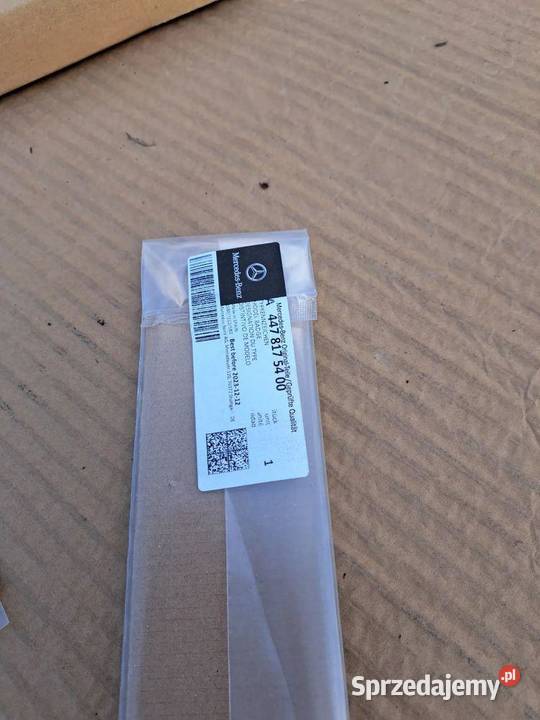 Logo Emblemat Znaczek Napis Mercedes W447 V250d Emblematy