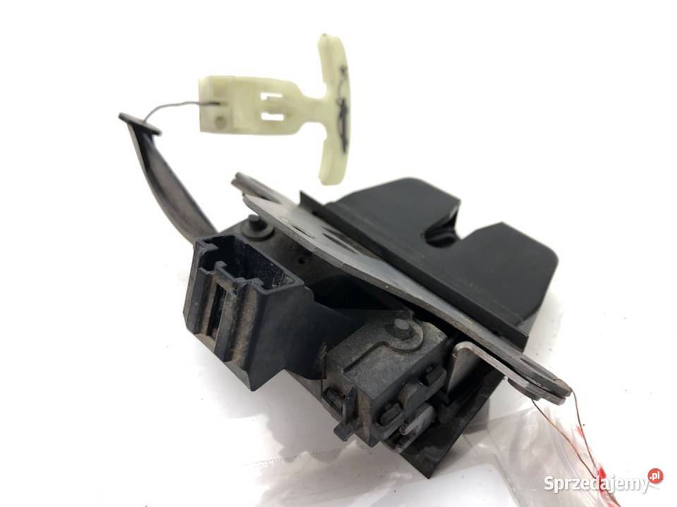 ZAMEK KLAPY TYŁ JAGUAR XJ SedanLimuzyna