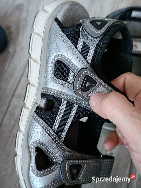 sandały chłopięce rozmiar 32 długość wkładki 21 Poznań