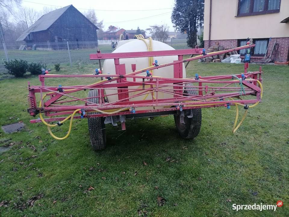 Opryskiwacz 1000l ciągany Słomniki