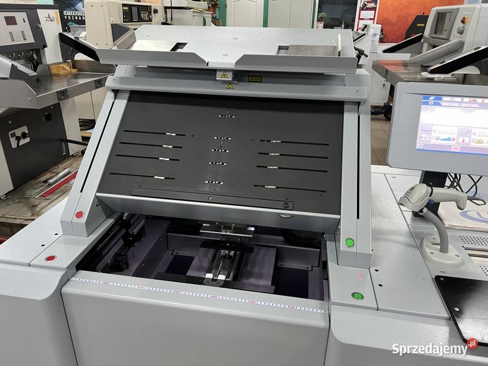 Półautomat do produkcji książek w twardej Radom