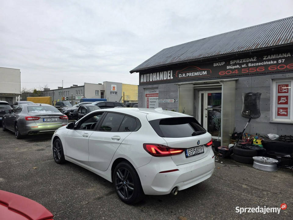 BMW 118 15 Benzyna 140 Automat Full LED Kamera światła do jazdy dziennej