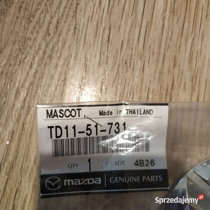 NOWY emblemat klapa tył mazda TD1151731 Olsztyn