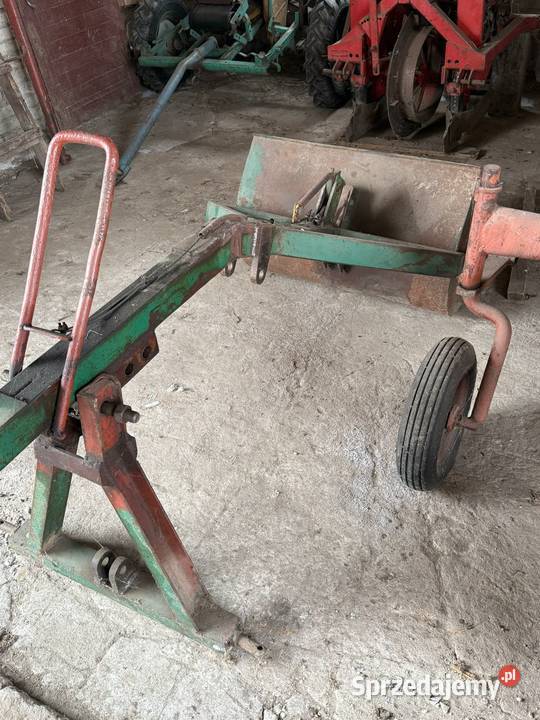 Ładowacz na tył nieuszkodzony Domaszewnica sprzedam