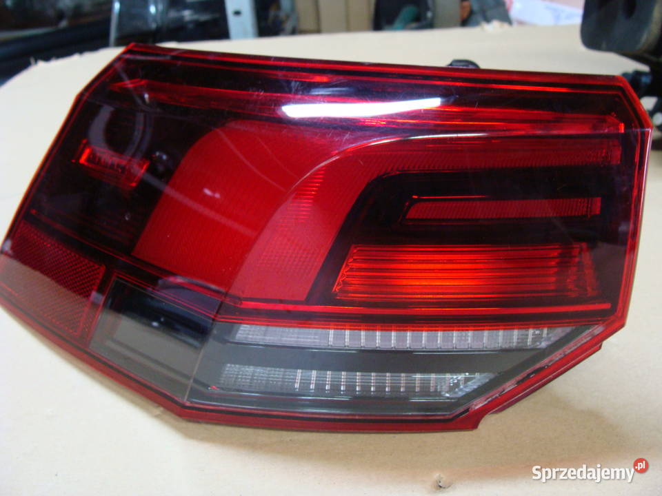 VW GOLF VIII 8 LAMPA LEWA TYLNA TYŁ LED Goleniów