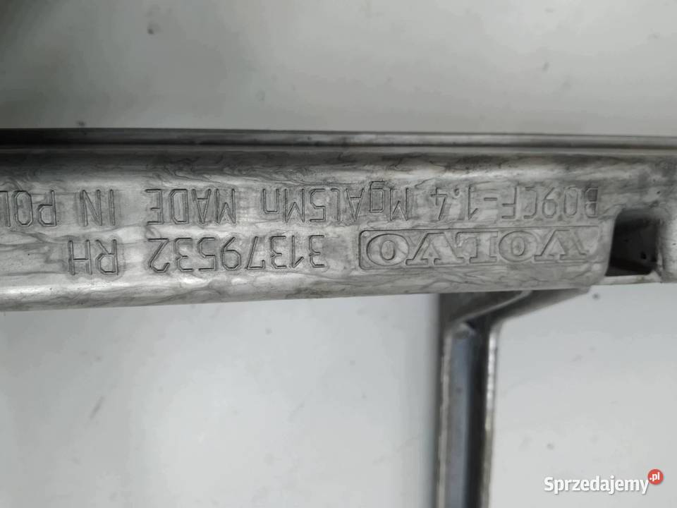 OSŁONA STELAŻ FOTELA PRZÓD KPL 31379532 Volvo XC osobowe sprzedam