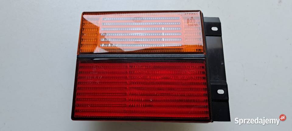 Lampa tylna prawa HELLA NOWA ORYGINAŁ 1H5945107 Luzino