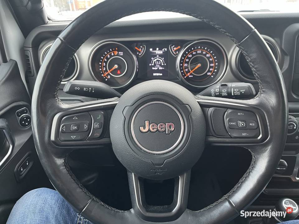 bezwypadkowy nieuszkodzony warmińsko-mazurskie Ełk