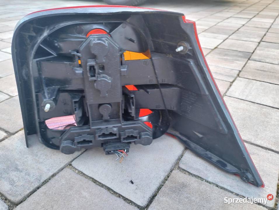 VW Golf IV lampa tyna LEWA
