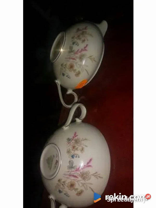 Filiżanka do herbaty z talerzykiem deserowym