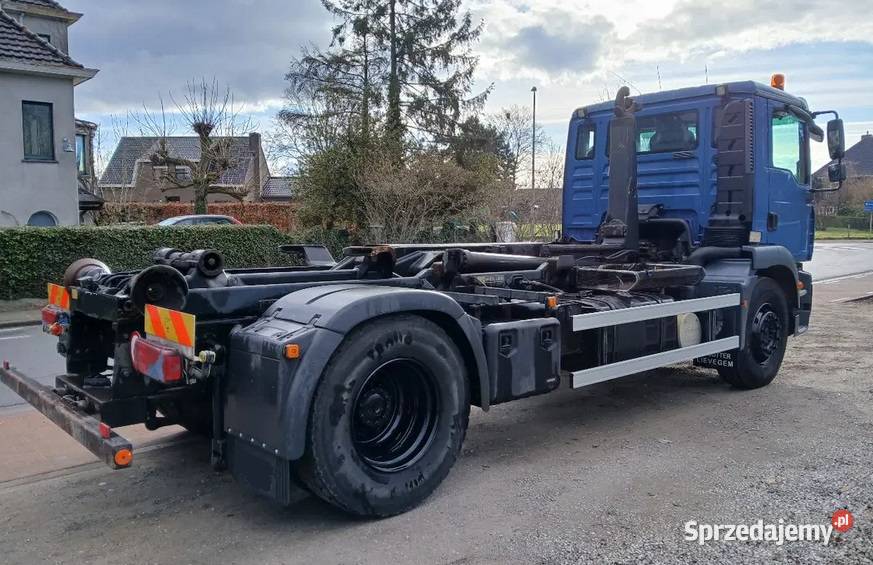 hakowiec 4x2 MAN TGM 18330 do pojemnikow Warszawa