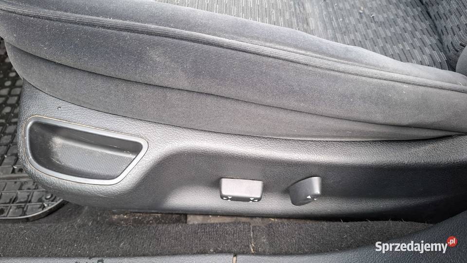 Sprzedam PEUGEOT 407sw 15HDI 2008r światła przeciwmgielne mazowieckie Pruszków