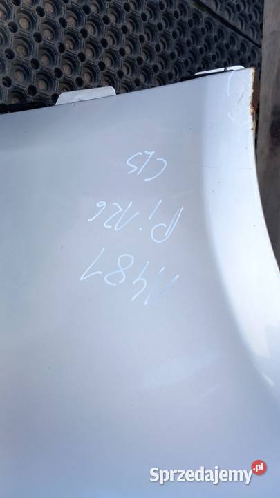 MERCEDES CLS W219 SEDAN BŁOTNIK PRZÓD LEWY C775 osobowe