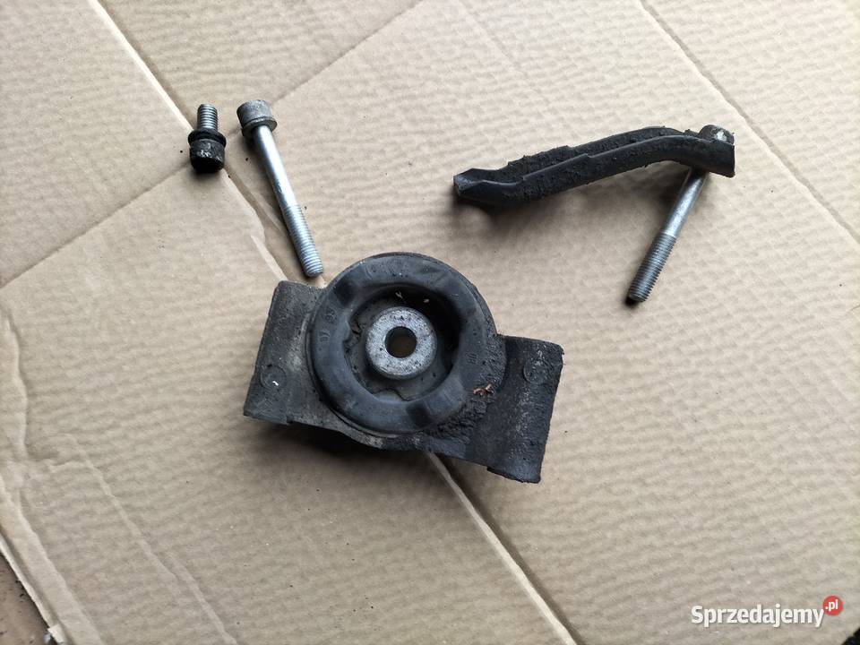 AUDI 80 B4 80B4 19 D TD TDI ŁAPA PODUSZKA Kamień-Kolonia