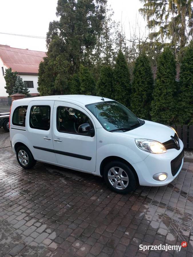 Renault kangoo 12 benzyna LIFT 2013r 1200cm3 Sieradz