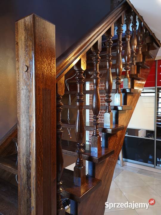 Tralki drewniane do schodów tralki pałacowe drewno