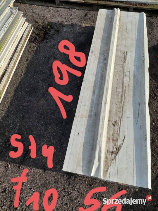 Płyty warstwowa obornicka pozostałości budowlane Niemiecka Wieś