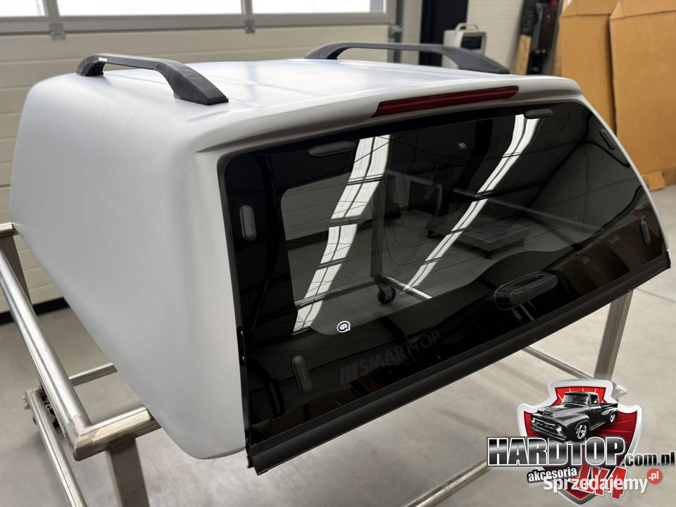 Zabudowa paki Hardtop Toyota Hilux 2015 Revo osobowe warmińsko-mazurskie