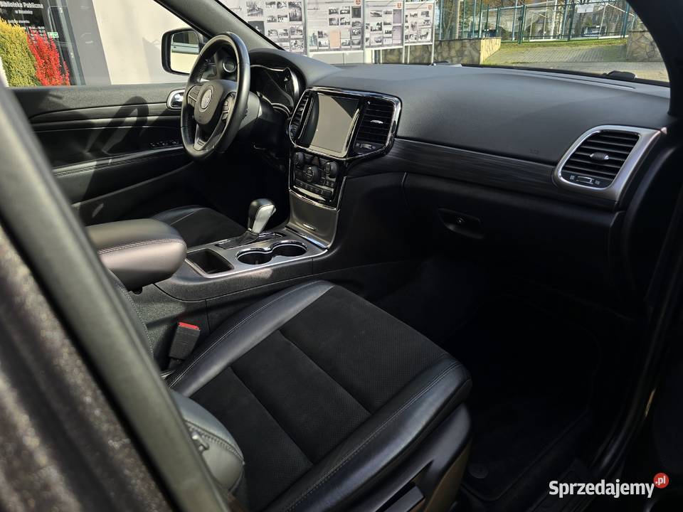 Jeep Grand Cherokee 36 V6 4x4 2019 76 000 małopolskie Brzeźnica