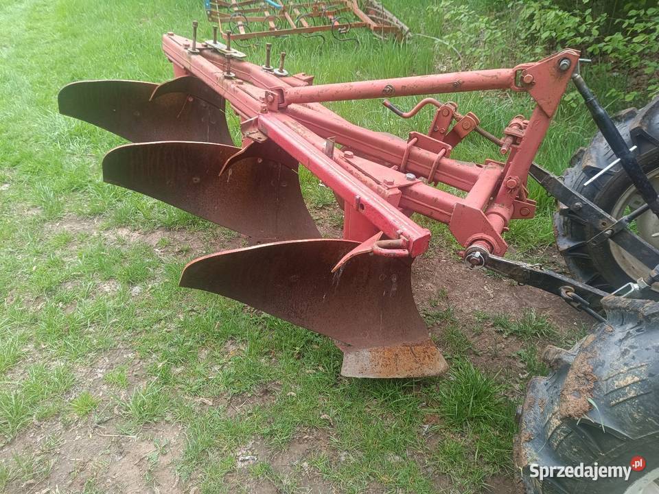 Pług 3 skibowy Unia Grudziądz odkładnice Lwówek Śląski