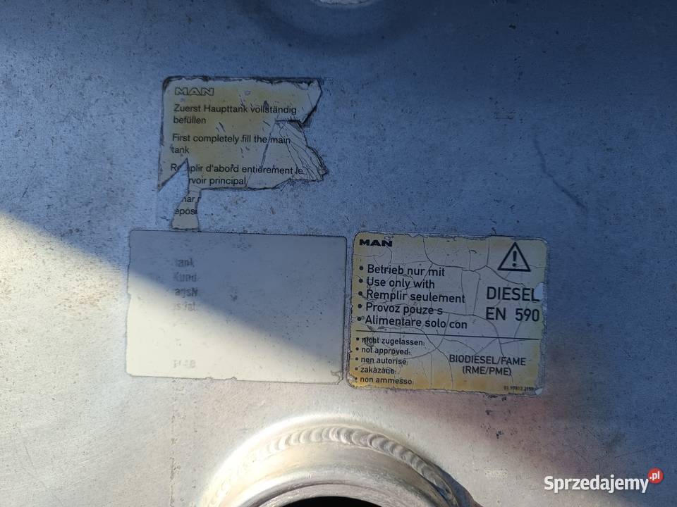 Zbiornik paliwa Man 590L Radom
