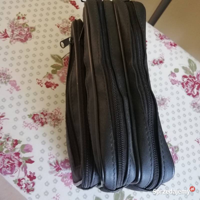 Saszetka męska skórzana czarna do ręki Rozmiar uniwersalny